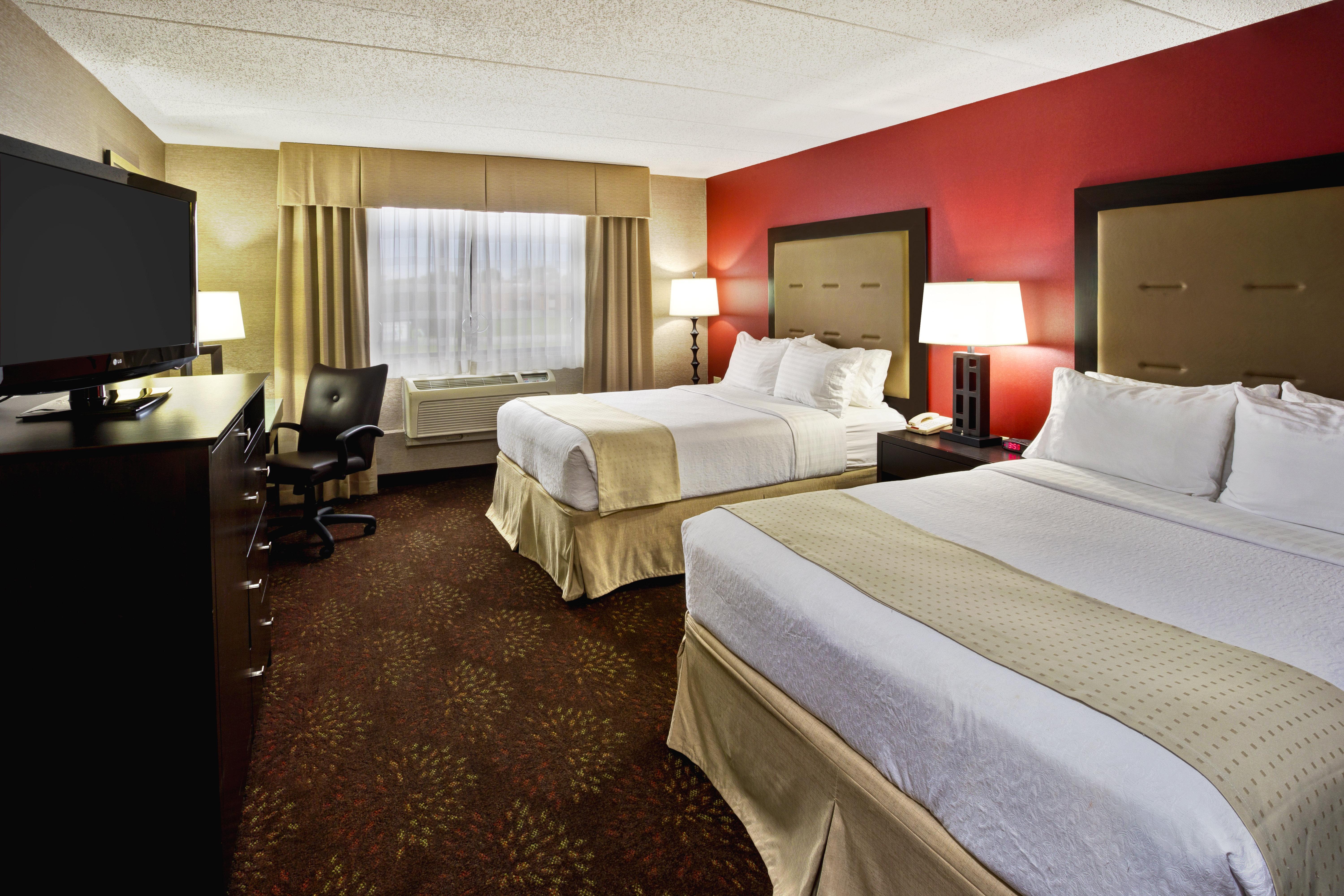 Holiday Inn Hotel & Suites Chicago Northwest - Elgin By Ihg Dış mekan fotoğraf
