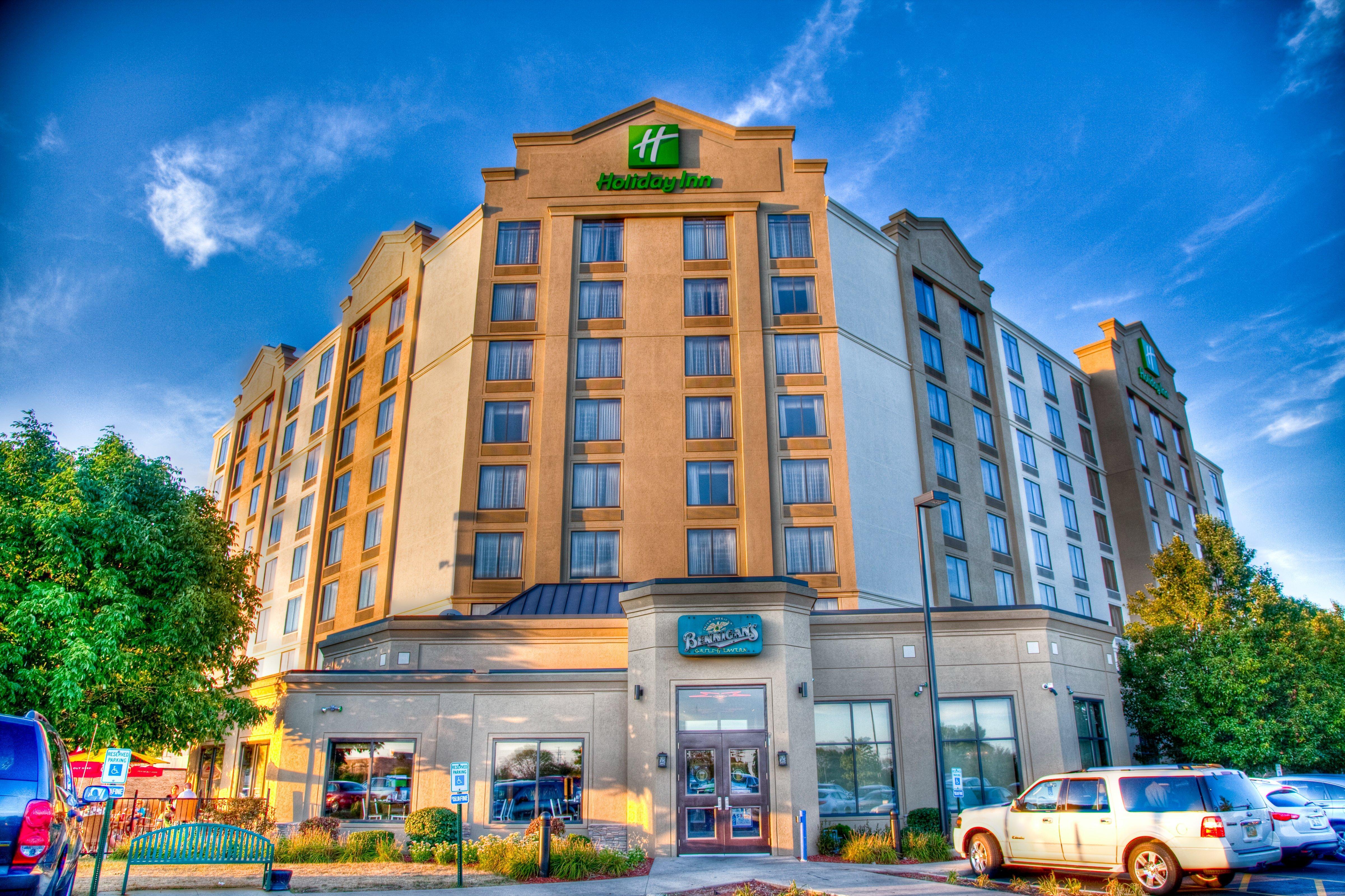 Holiday Inn Hotel & Suites Chicago Northwest - Elgin By Ihg Dış mekan fotoğraf