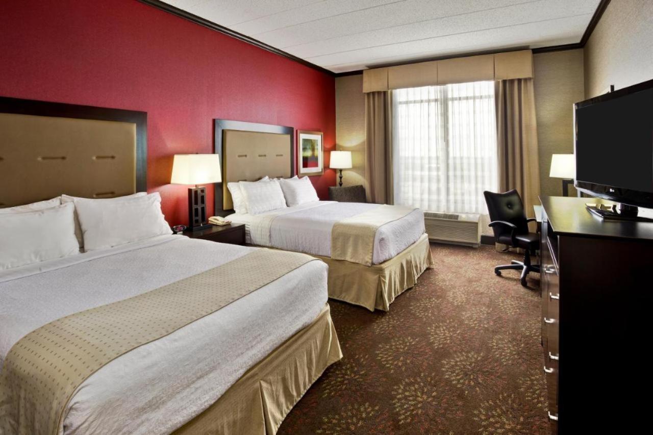 Holiday Inn Hotel & Suites Chicago Northwest - Elgin By Ihg Dış mekan fotoğraf
