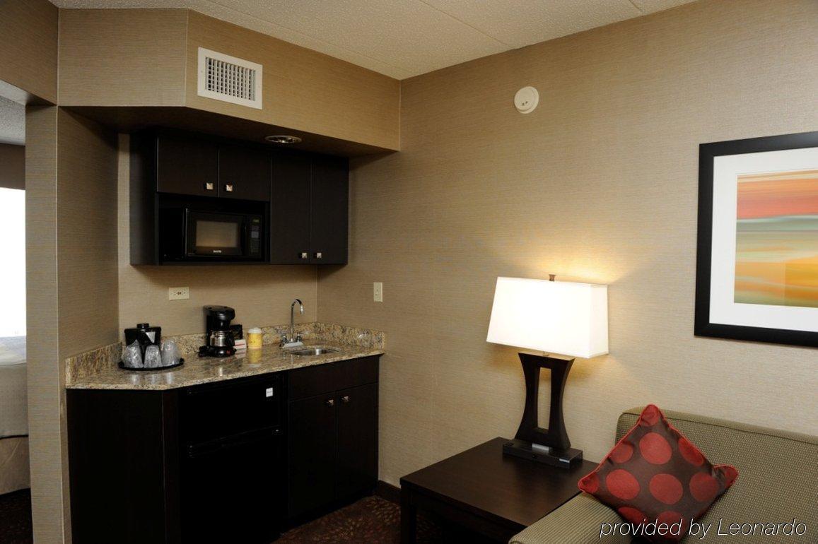 Holiday Inn Hotel & Suites Chicago Northwest - Elgin By Ihg Dış mekan fotoğraf